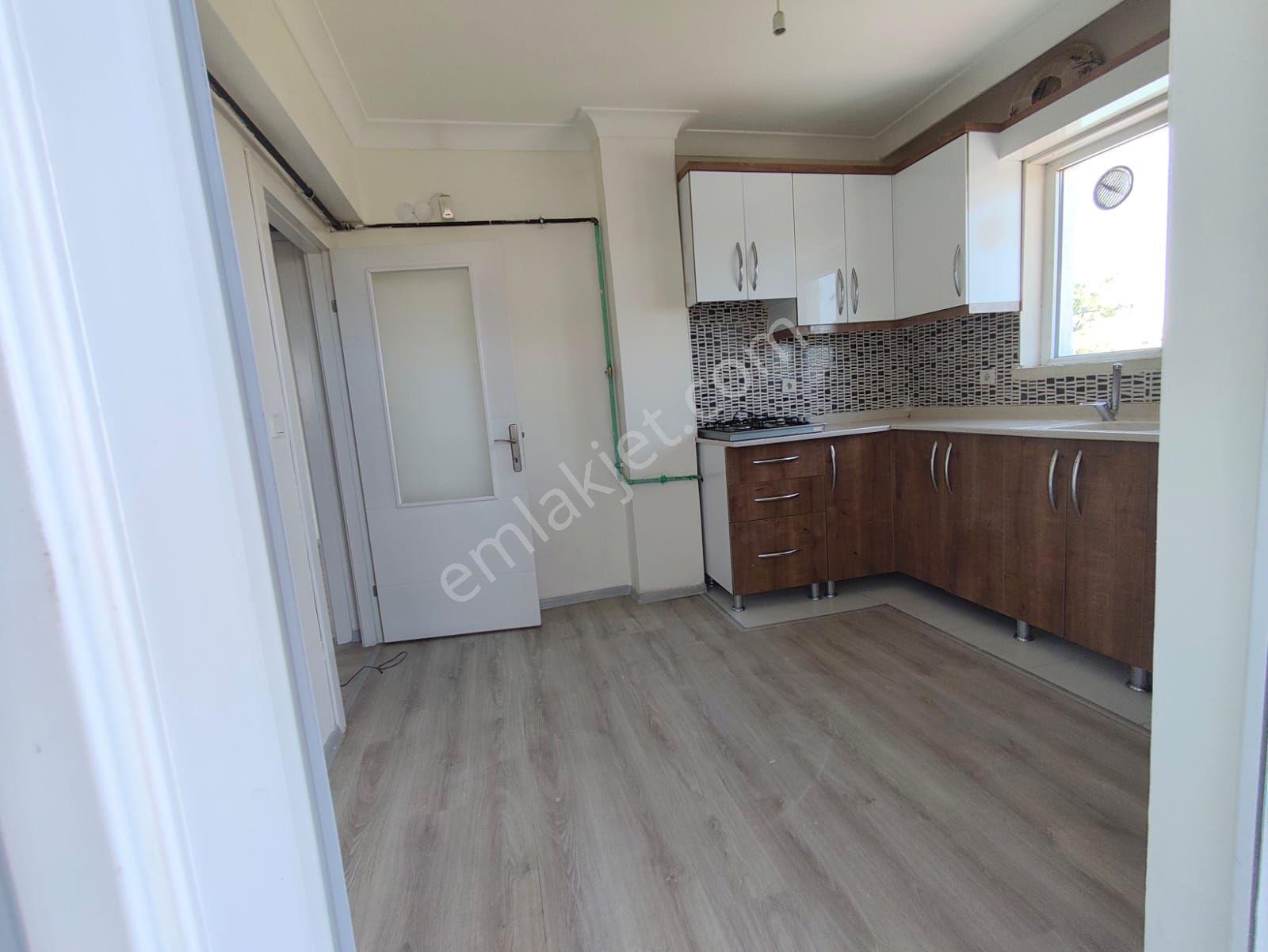 Yılmaz Gayrimenkulden Full Yapılı 3+1 1. Kat Kiralık Daire - Görsel 2