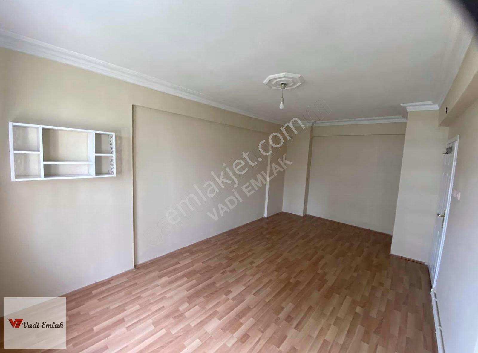 Karşıyaka Mahallesinde Kiralık 3+1 Daire | Vadi Emlak - Görsel 24