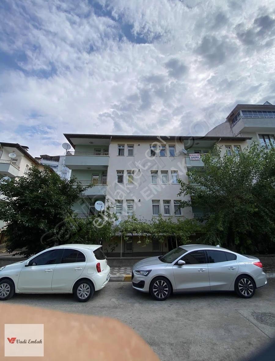 Karşıyaka Mahallesinde Kiralık 3+1 Daire | Vadi Emlak