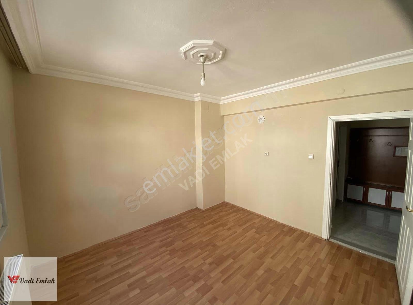 Karşıyaka Mahallesinde Kiralık 3+1 Daire | Vadi Emlak - Görsel 26