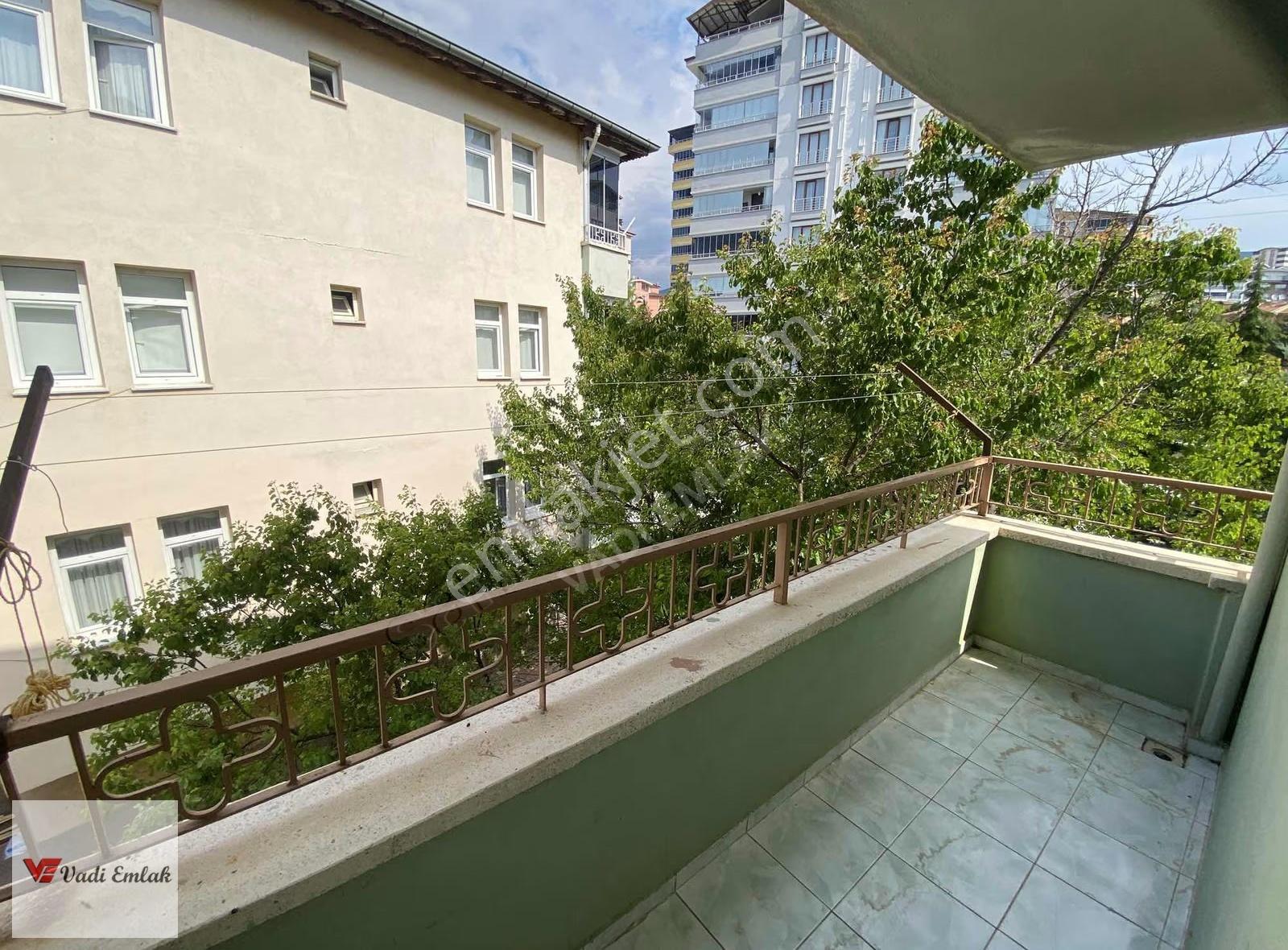 Karşıyaka Mahallesinde Kiralık 3+1 Daire | Vadi Emlak - Görsel 9