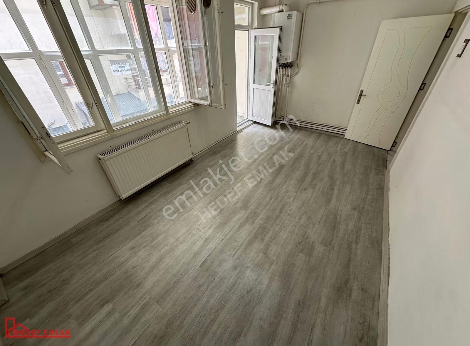 Hedef Emlak'tan Üçlerbey'de 2+1 Satılık Full Yapılı Daire - Görsel 3