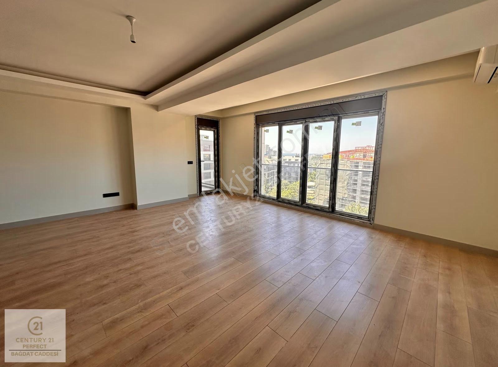 Koşuyolu Validebağ Sitesi Yüksek Katta 3+1 Balkonlu Sıfır Daire - Görsel 34