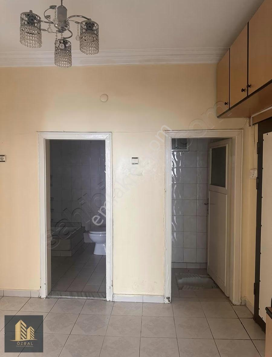 Özbal Emlak Ofis Gevran Caddesinde Kiralık Daire - Görsel 9