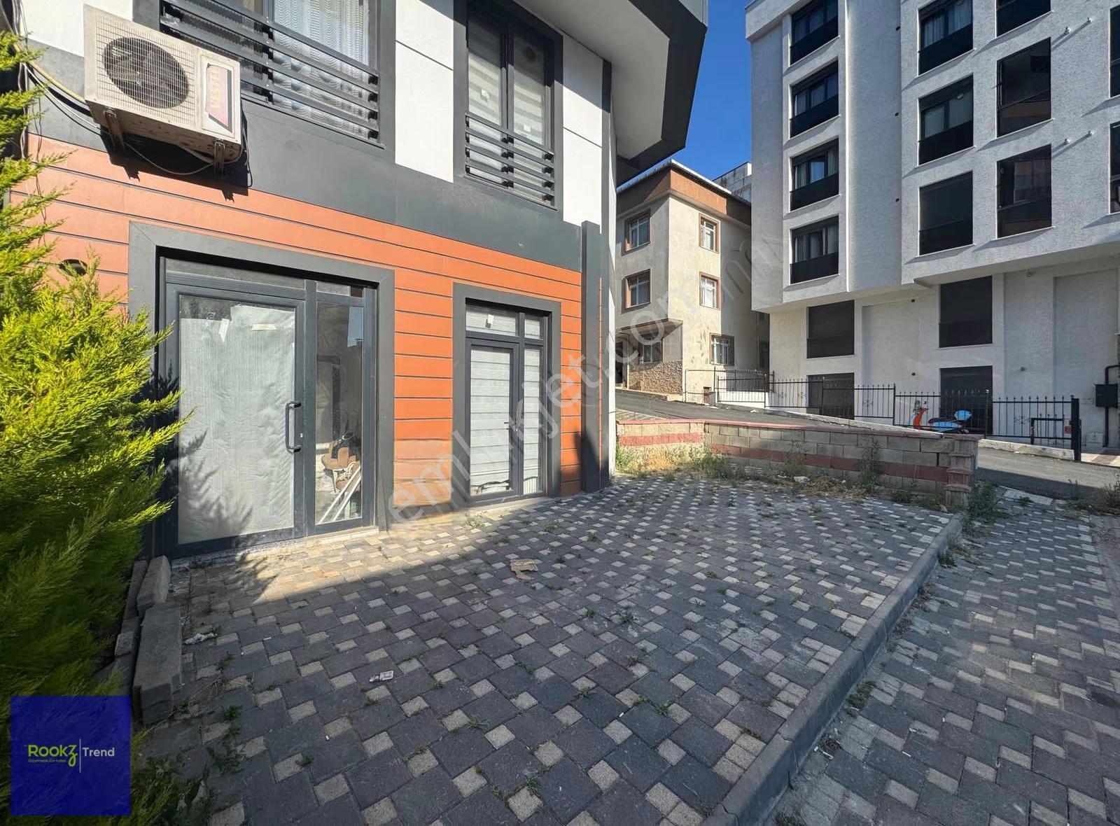 Çekmeköy Ekşioğlu Tek Tapu İki Ayrı Satılık 1+1 Daire - Görsel 13