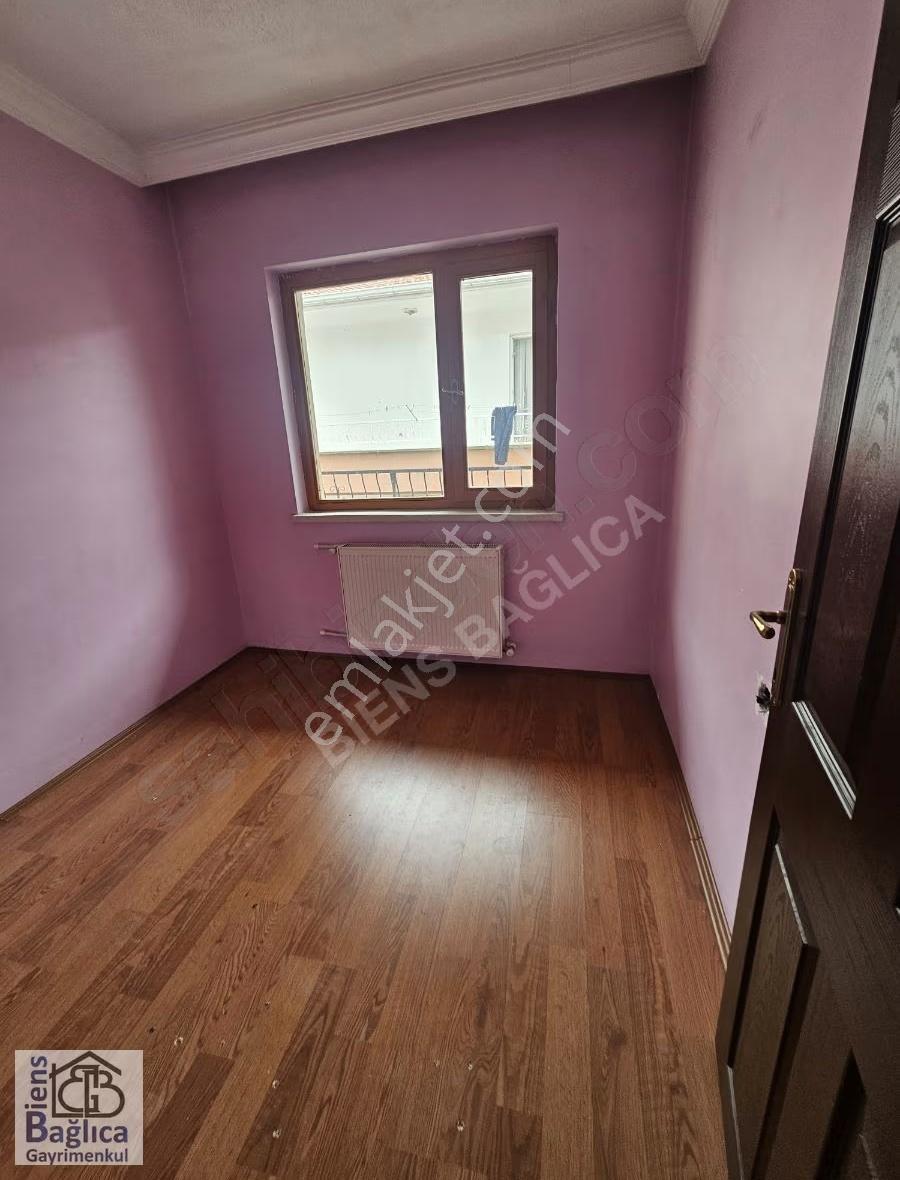 Alsancak Mh. De Orta Kat Geniş 3+1.kiralık Daire - Görsel 3