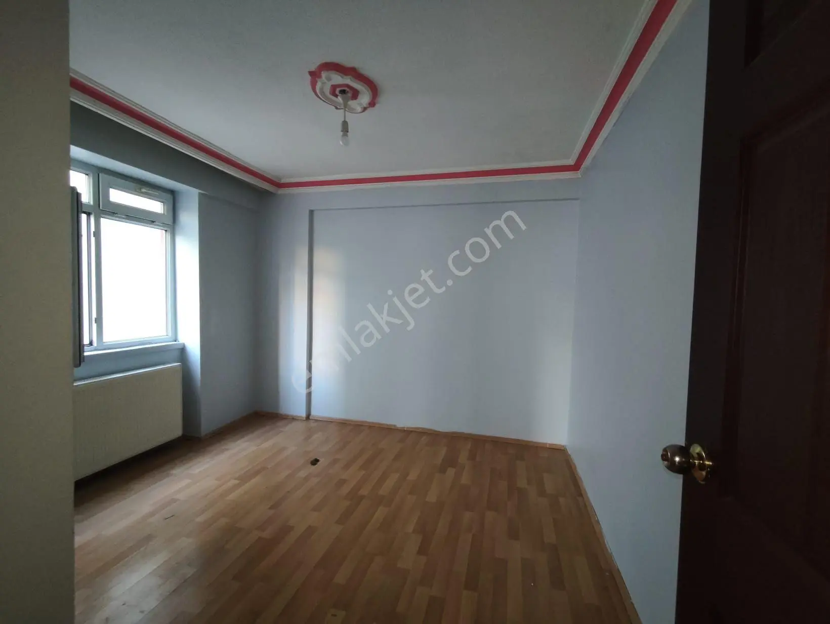 Yılmaz Gayrımenkulden Kiralık 3+1 Masrafsız 1.katta Kıra 20 Bin - Görsel 23