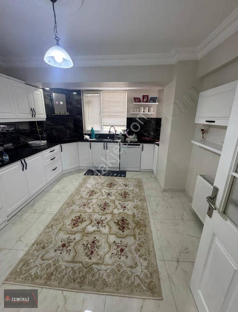 Merkezin Kalbinde Geniş Ve Kullanışlı 3+1 Kiralık Daire - Görsel 7