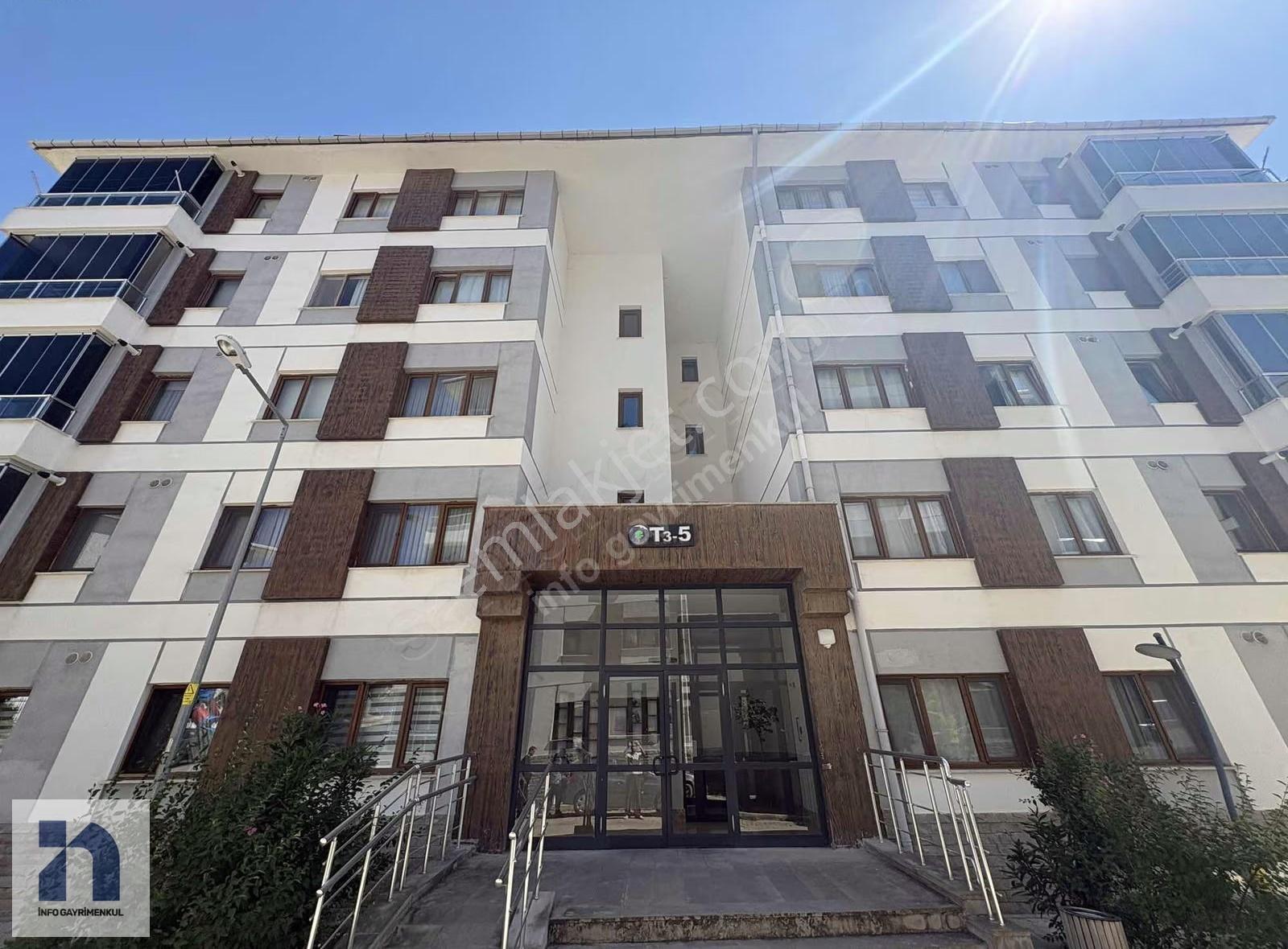 Balkan Yeni Toki Kiralık Geniş Teraslı 2+1 Daire