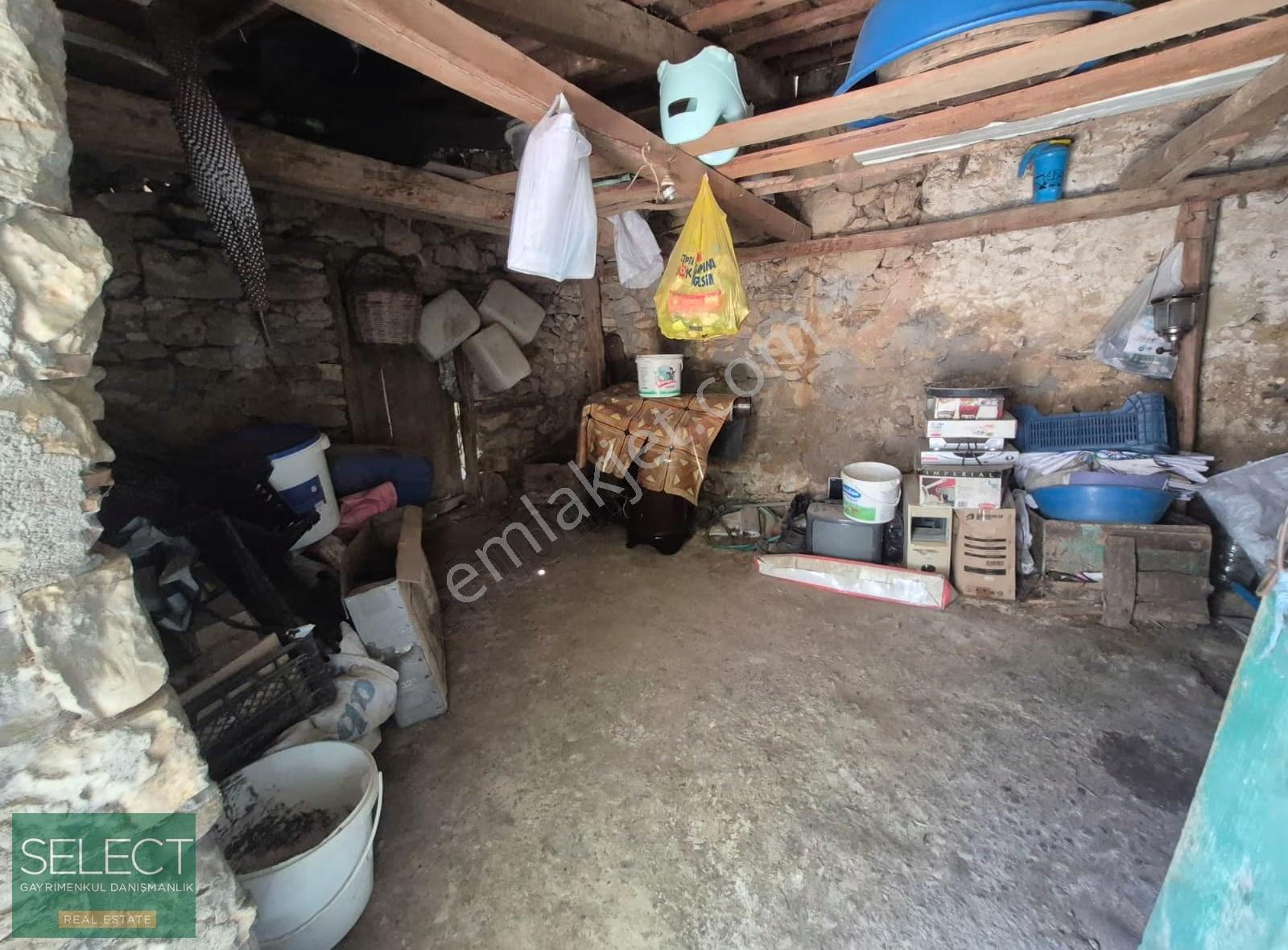Select'ten Satılık Muğla Menteşe Fadılca'da Kargır Köy Evi & Dam - Görsel 4