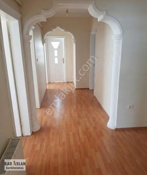 Kartepenin Gözde Semti Ertuğrul Gazi Mah.de Kiralık Geniş Daire