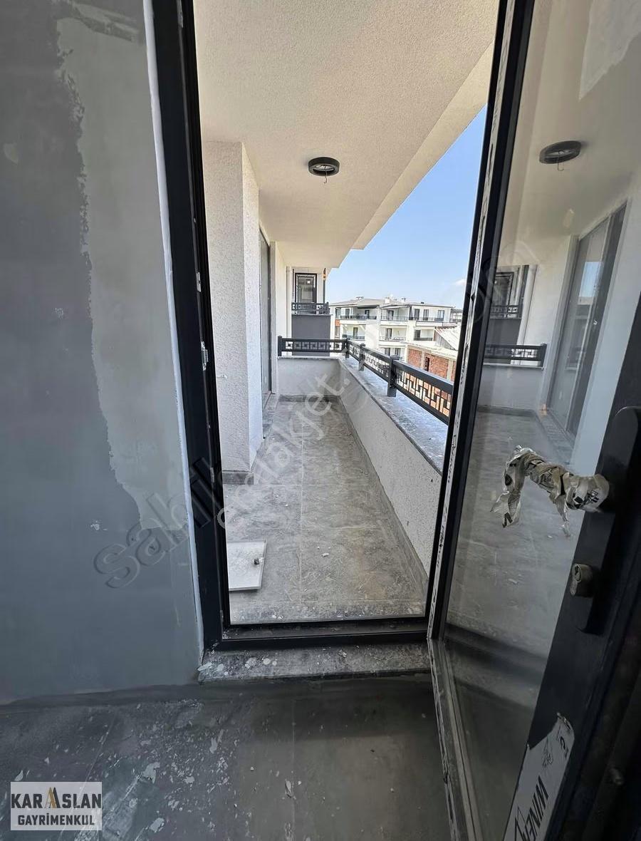 Başiskele Fatih Mahallesi 110 M2 2+1 Çatı Dübleks - Görsel 5