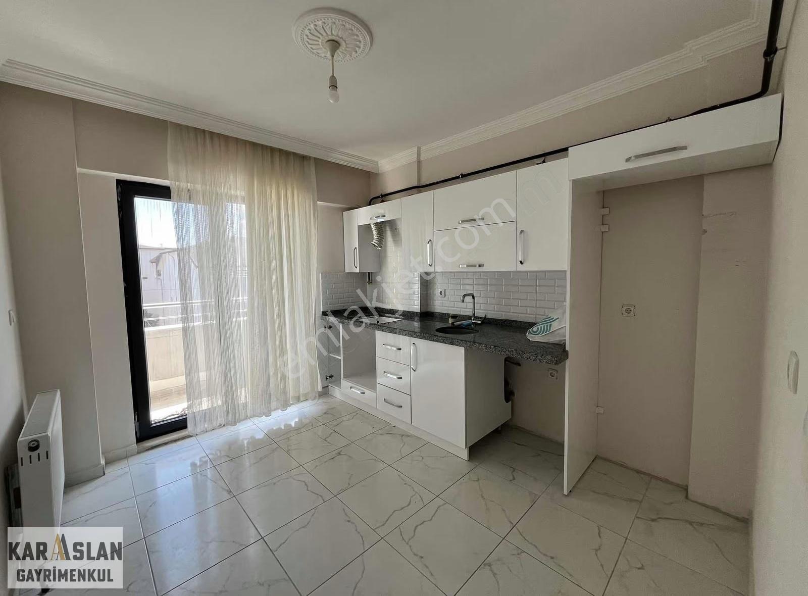 Başiskele Serdar Mahallesinde 2+1 Kiralık Çatı Dublex Daire - Görsel 8