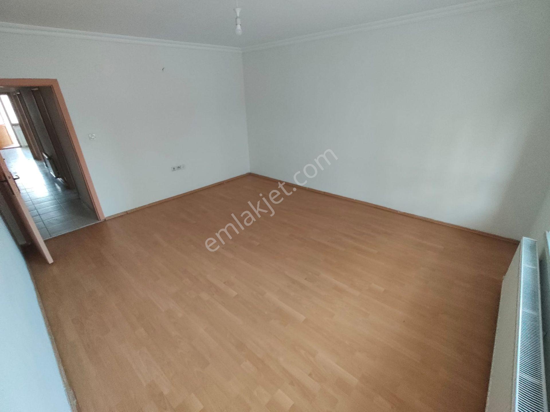 Yılmaz Gayrimenkulden Selçuklu Mah. 3+1 1. Ara Katta Kupon Kiralık Daire - Görsel 19