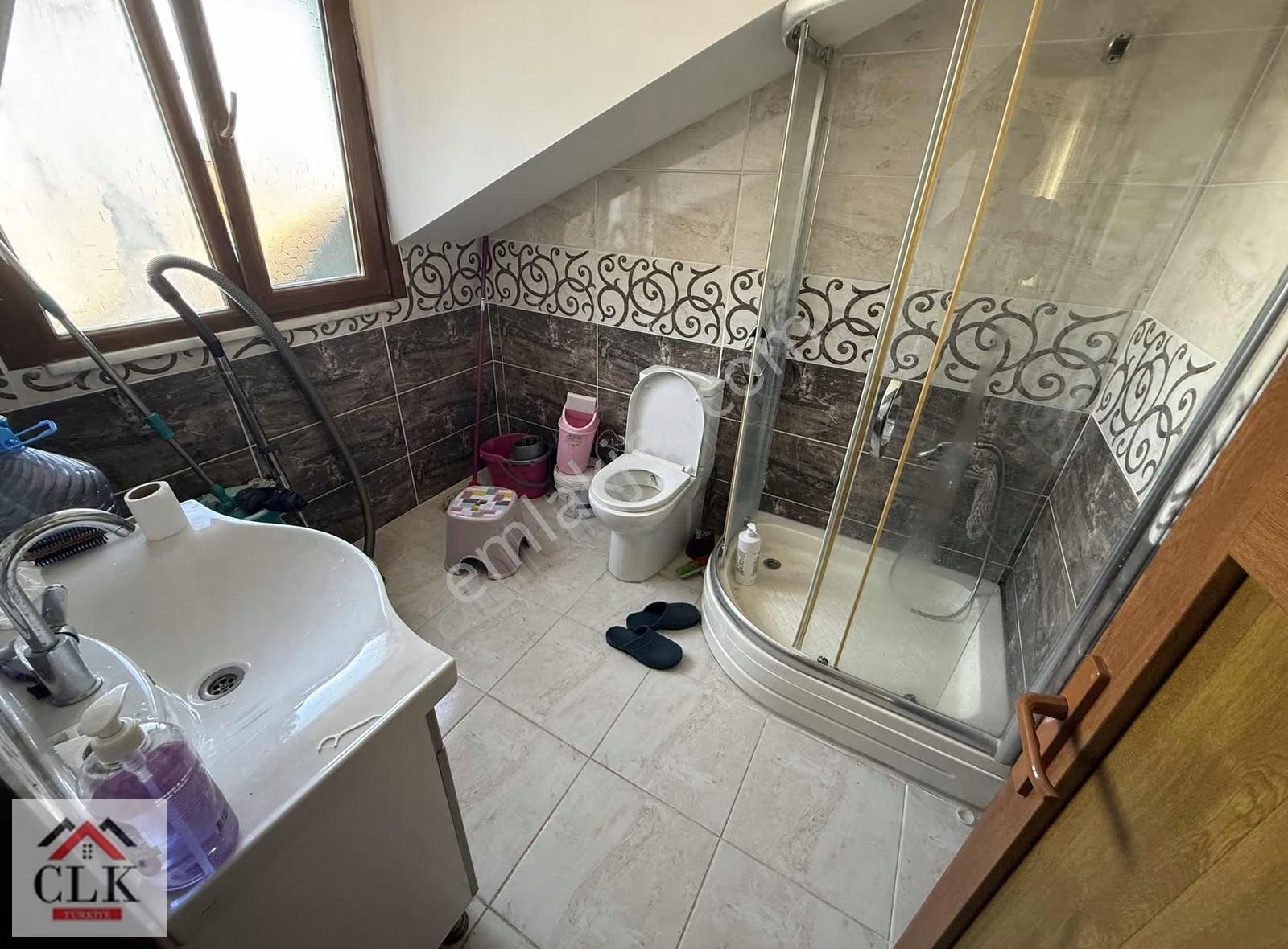 Clk'dan Çekmeköy Mimar Sinan Mah.kiralık 2+1 Eşyalı Çatıkatı - Görsel 7