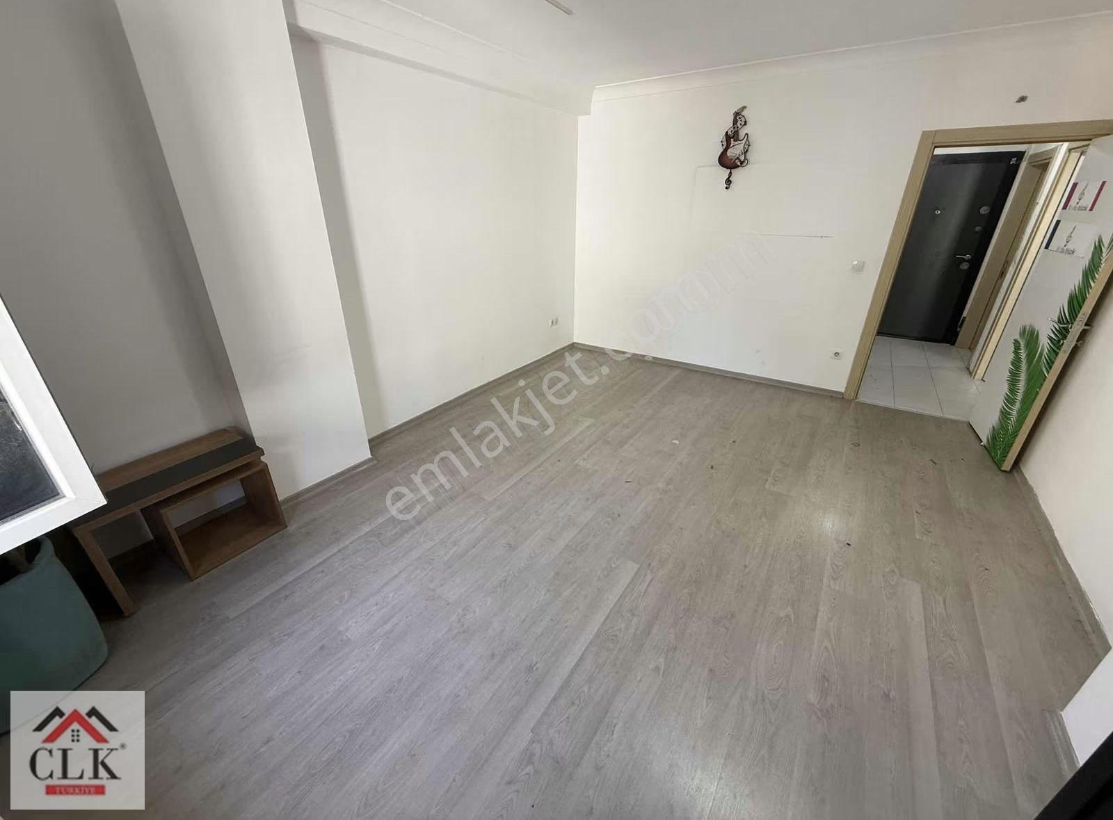 Clk'dan Şahinbey Caddesinde Kiralık 1+1 Ofis Katı - Görsel 9