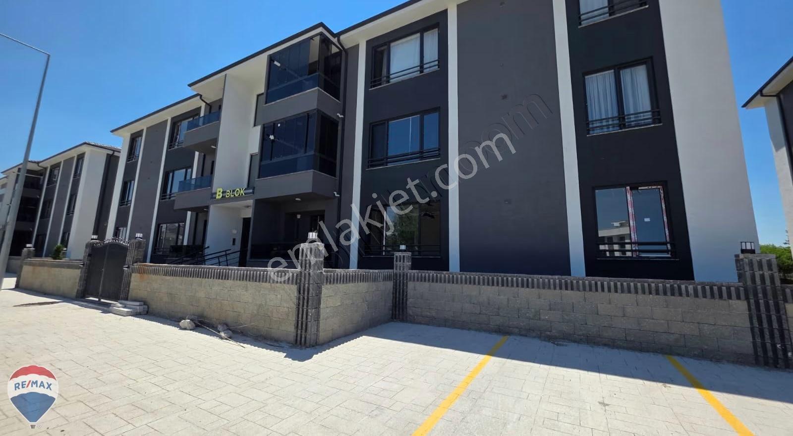 Serdivan'ın En İddialı Taşınmaya Hazır 2+1 Daire Projesi - Görsel 22