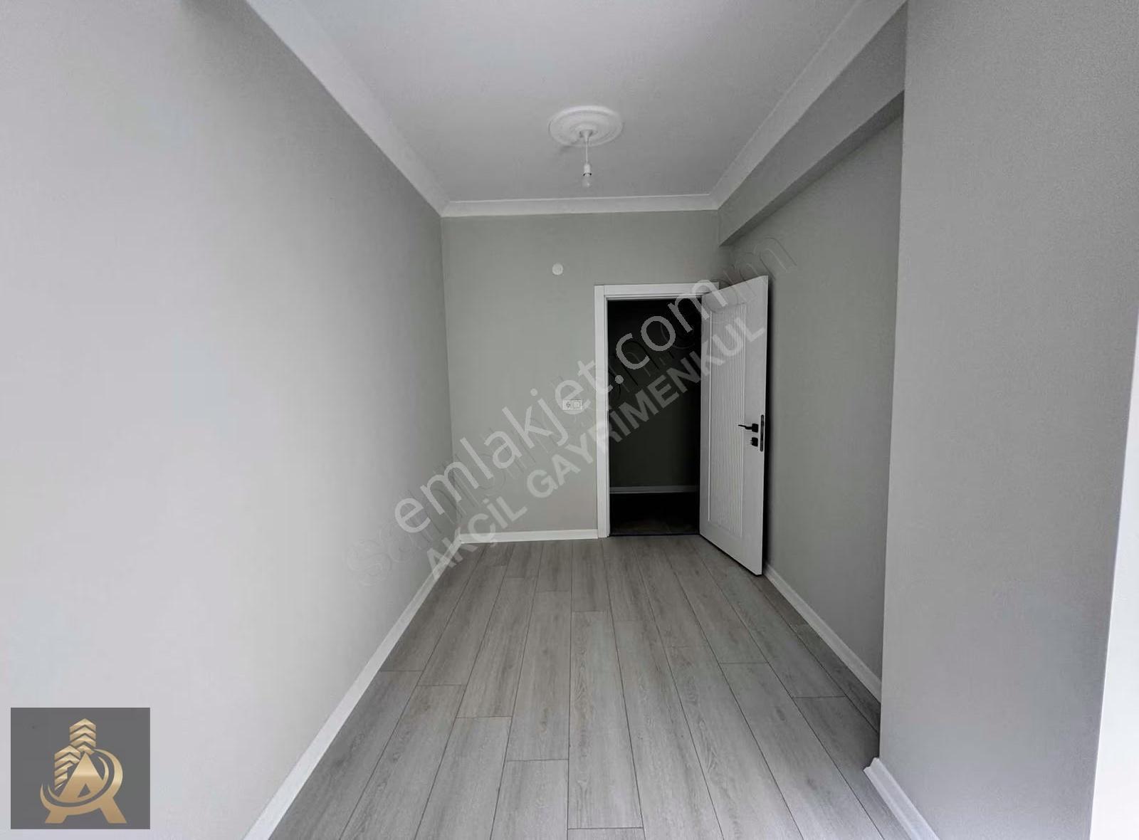 Akçil'den Çarşı Merkezinde Kiralık Sıfır 2+1 Ara Kat Daire - Görsel 31