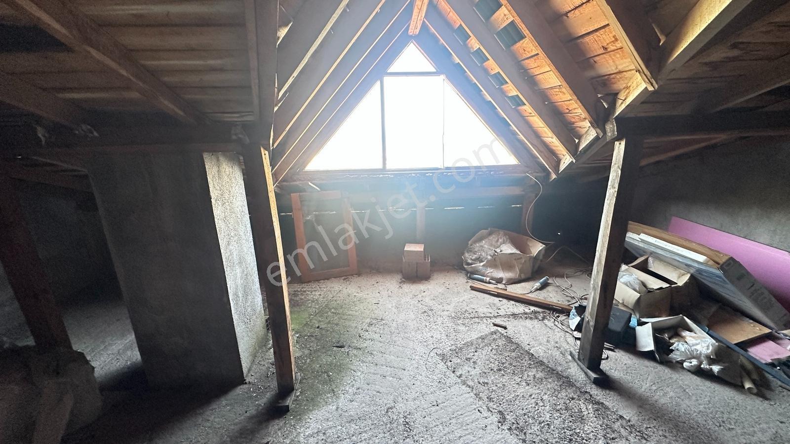 Gölcük Ulaşlı Satılık Villa - Harika Deniz Manzaralı - Görsel 30