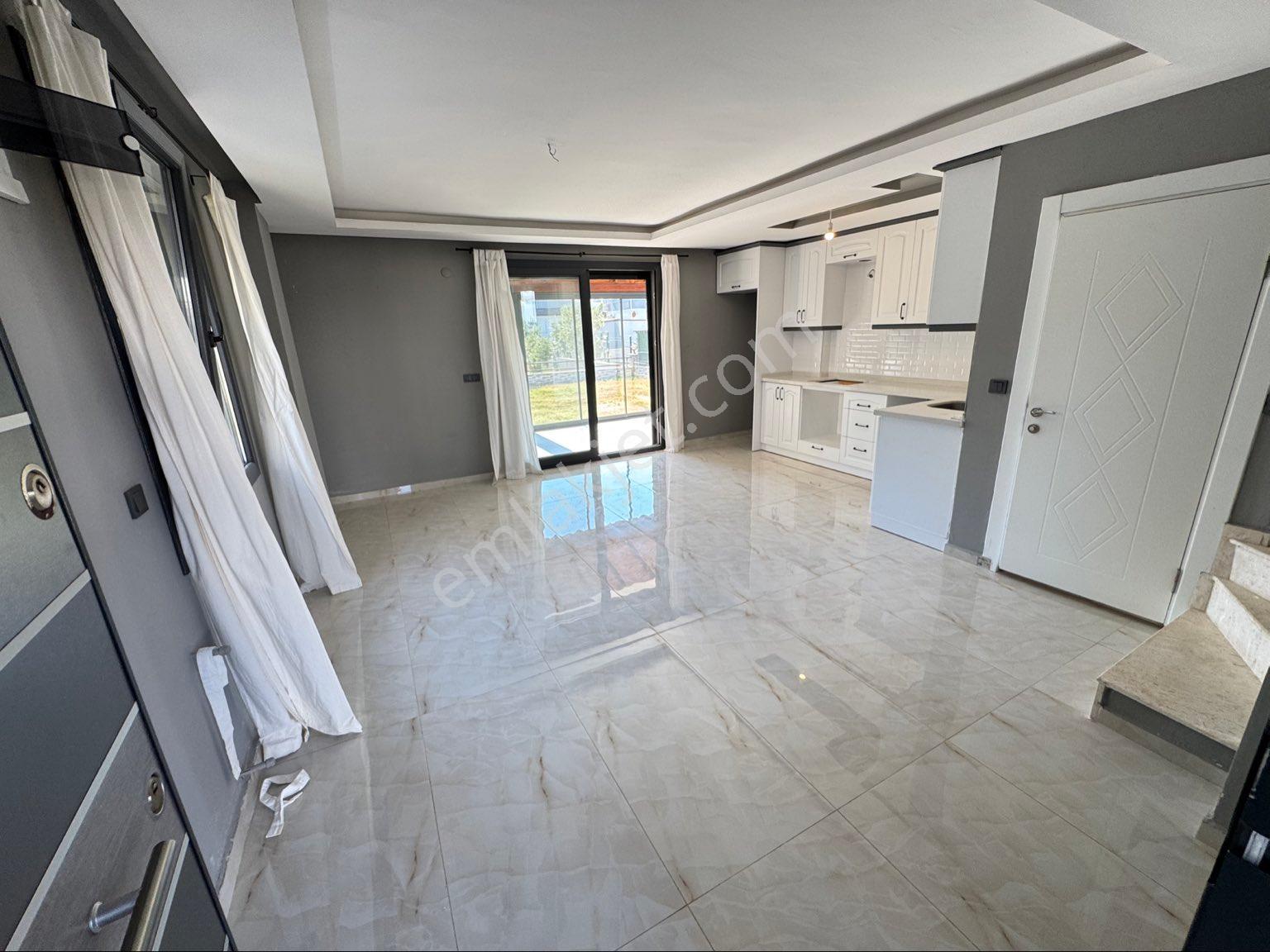 İzmir Seferihisar Doğanbeyde Satılık 260m2 İçinde 3+1 Villa - Görsel 19