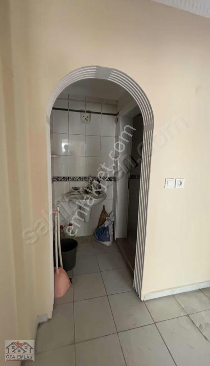 Gönen'de Şehir Merkezinde Mükemmel Daire