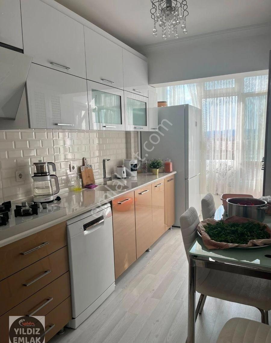 3+1 Bağımsız Salon Önü Açık Manzaralı Geniş Satılık Daire Yıldız Emlak'tan - Görsel 4