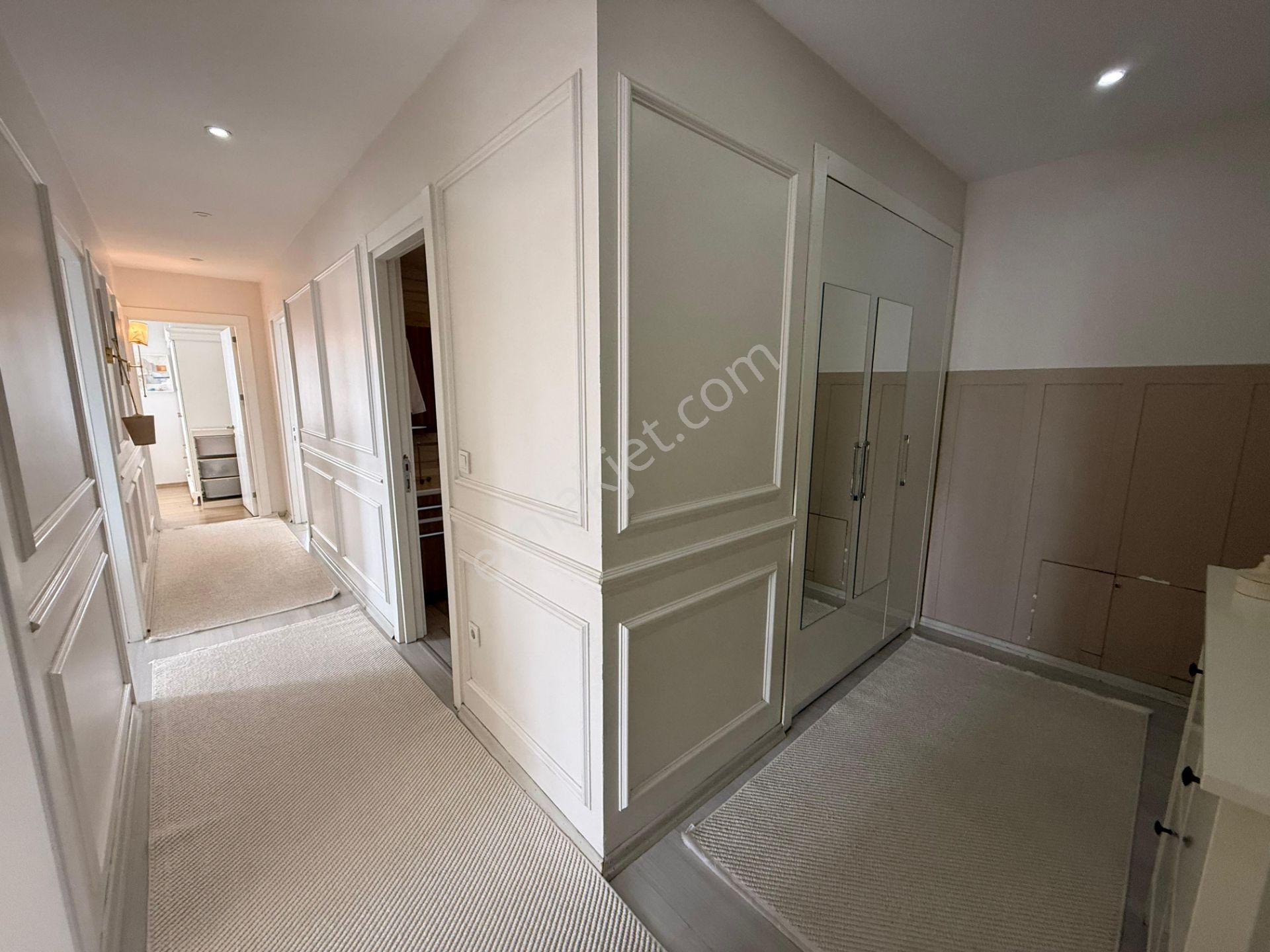 Remax'tan Hanem İstanbul Sitesinde Satılık 2+1 Havuzlu Daire - Görsel 22