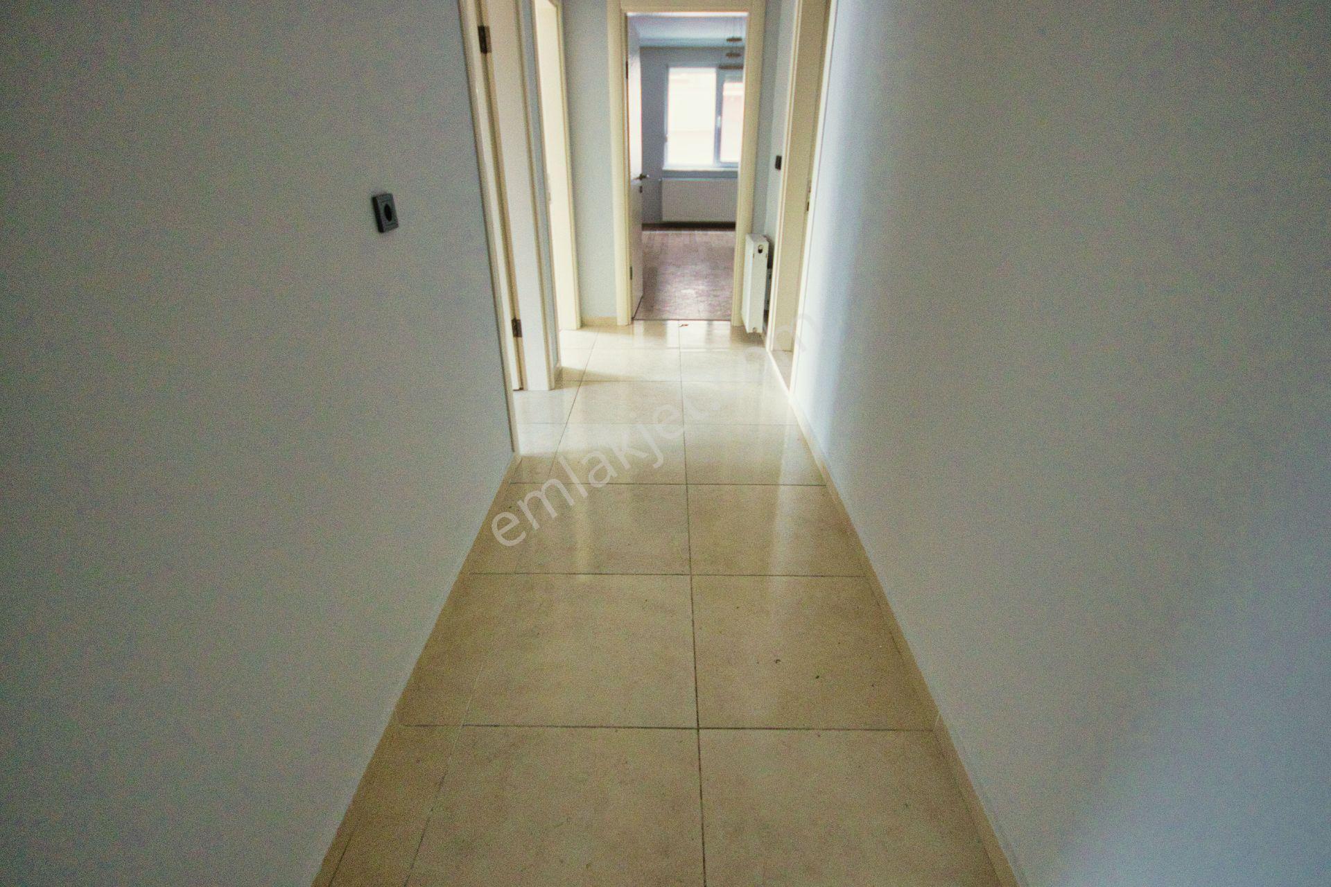 🛑🛑aktif'ten Akçay Merkez'de Satılk Ebeveyn Banyolu Ön Cephe Denize 400mt Arakat 2+1 Daire - Görsel 27