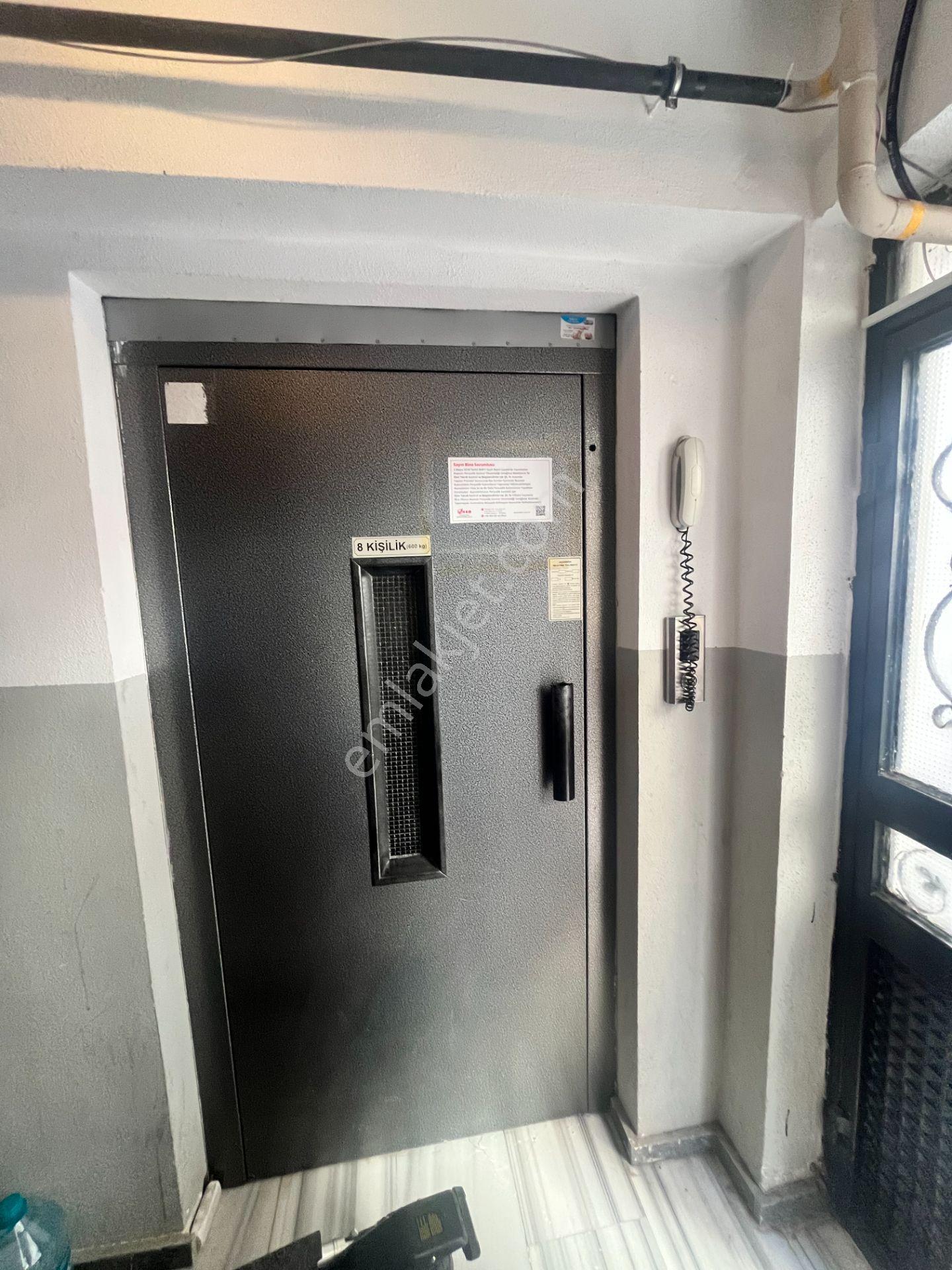Çerkezköy Fatih Mah.de 3+1, 140 M², 2 Banyo, 3 Wc, 2 Balkonlu - Görsel 7