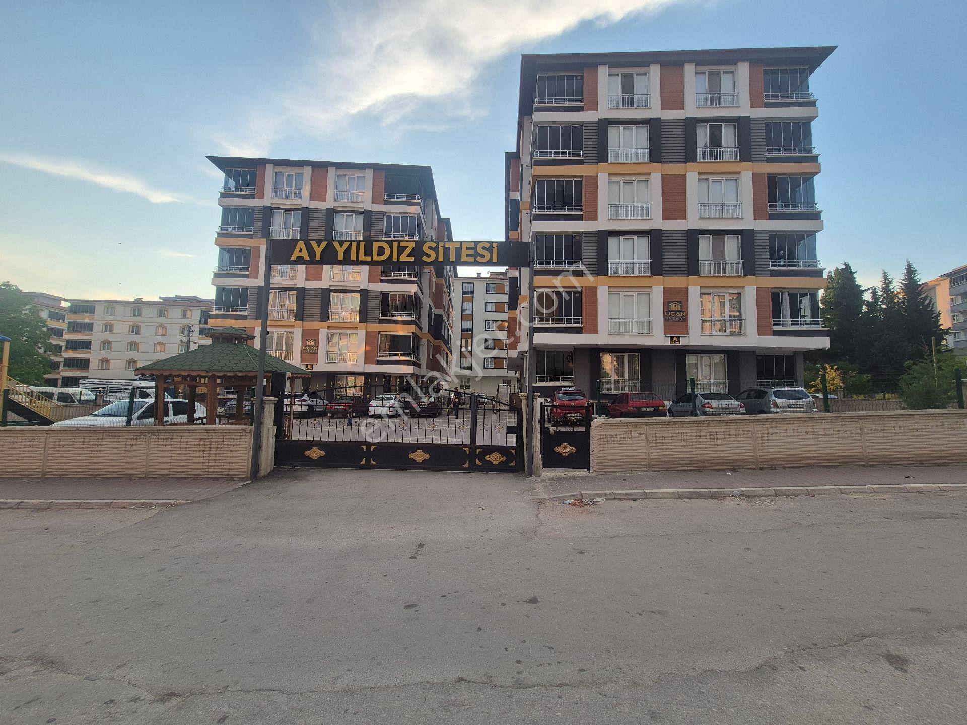 Satılık Site İçerisinde 3+1 Daire Suluova Yenimahalle