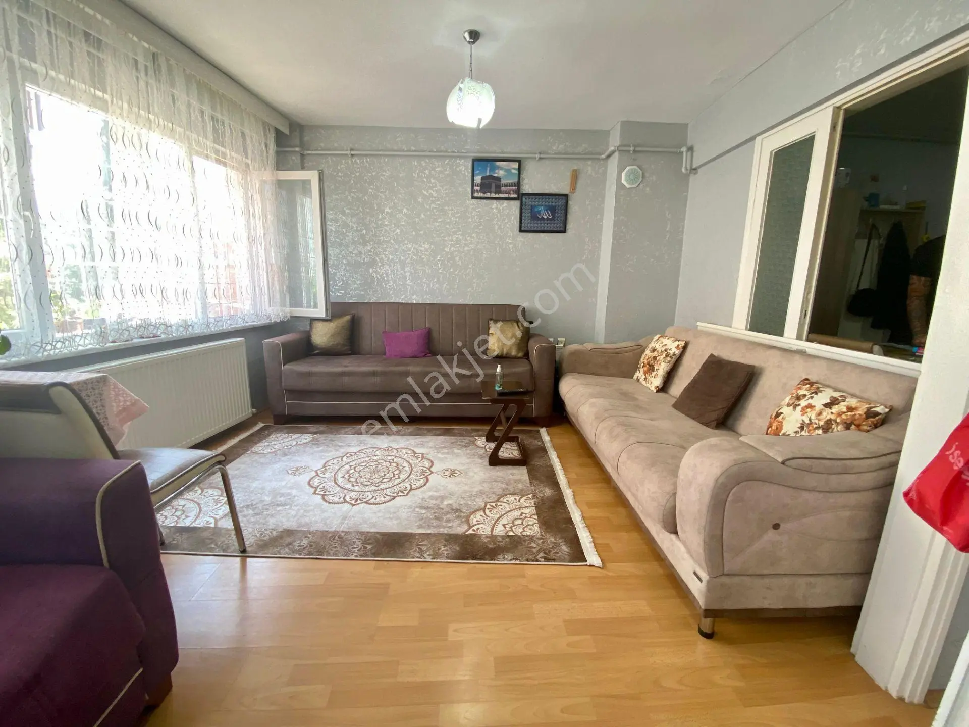 Osmangazi Muradiye Kocanaip’de Ara Kat Satılık Daire