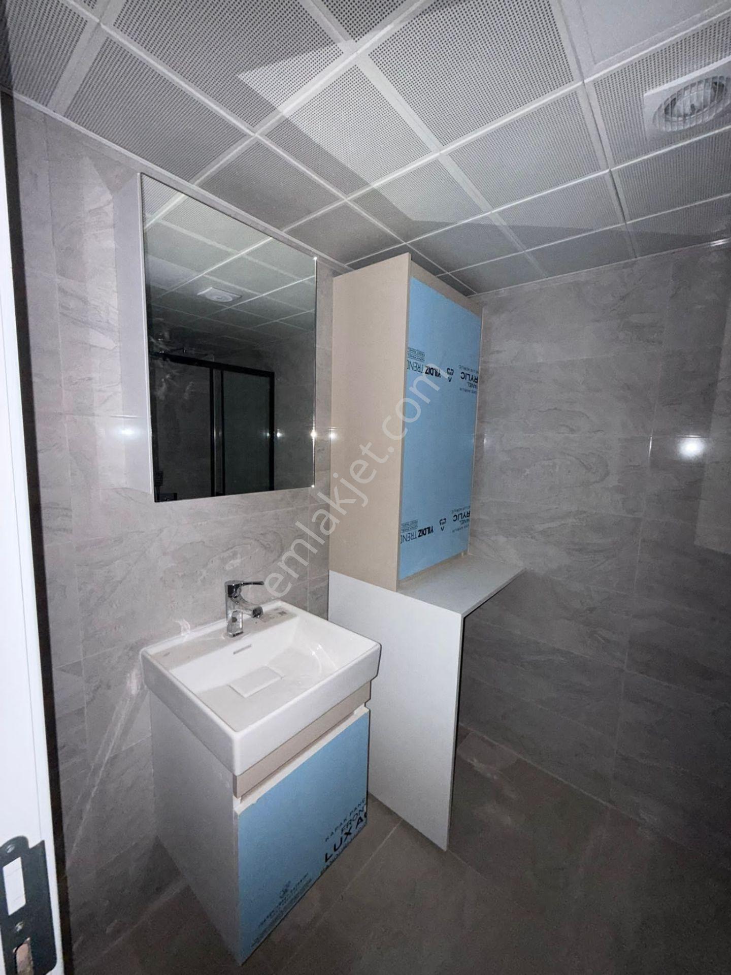 Manisa Alaşehir Alper Gayrimenkulden Pera Rezidansta Kiralık 2+1 Açık Mutfak Daire - Görsel 24