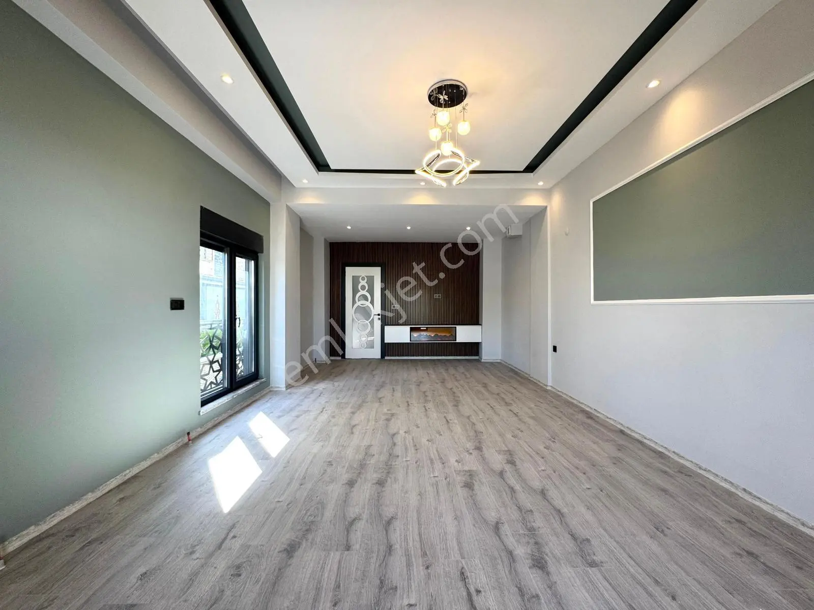 Referans'tan Zeytinli'de Doğa Manzaralı Ön Cephe Modern Tasarımlı 4+1 Villa - Görsel 18