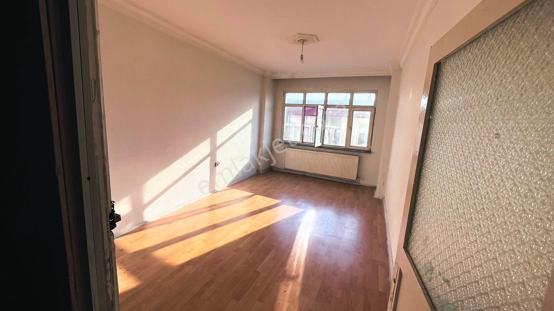 Menderes Mah 2+1 Kat 3 Kiralık Serdar Emlak Tan - Görsel 5