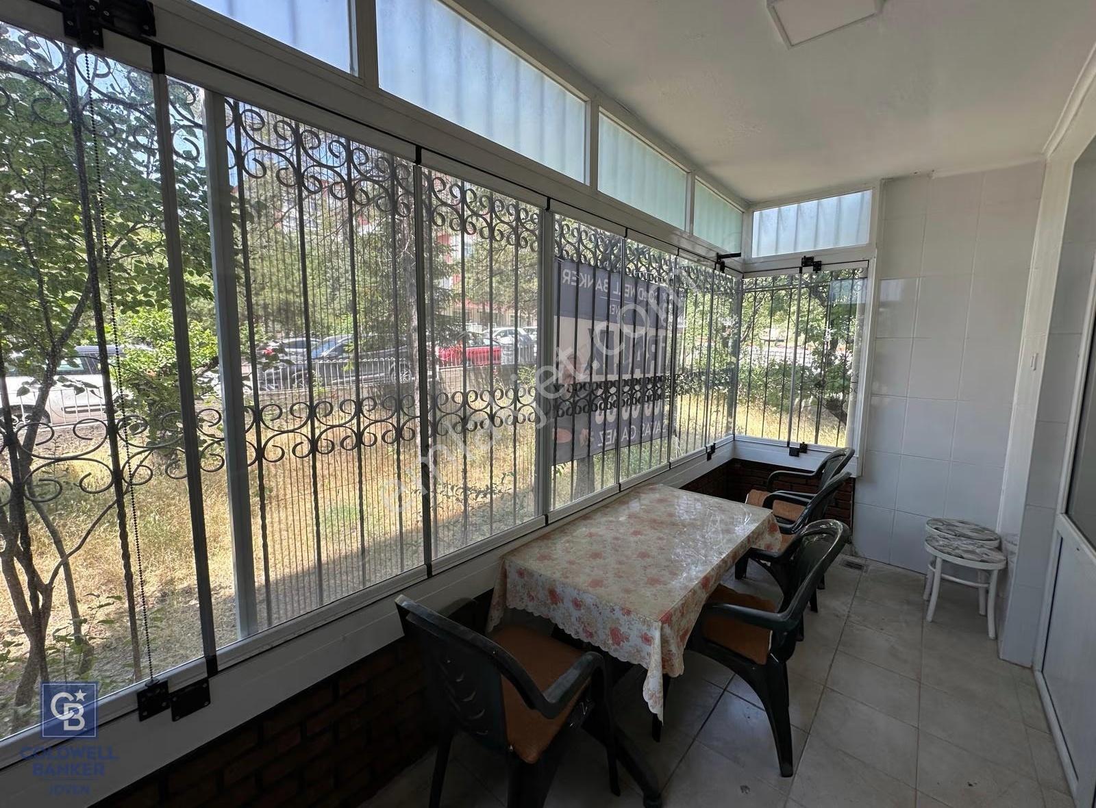 Çamlıca Mahallesi Kiralık Eşyalı 3+1 | Bahçe Manzaralı Daire - Görsel 7