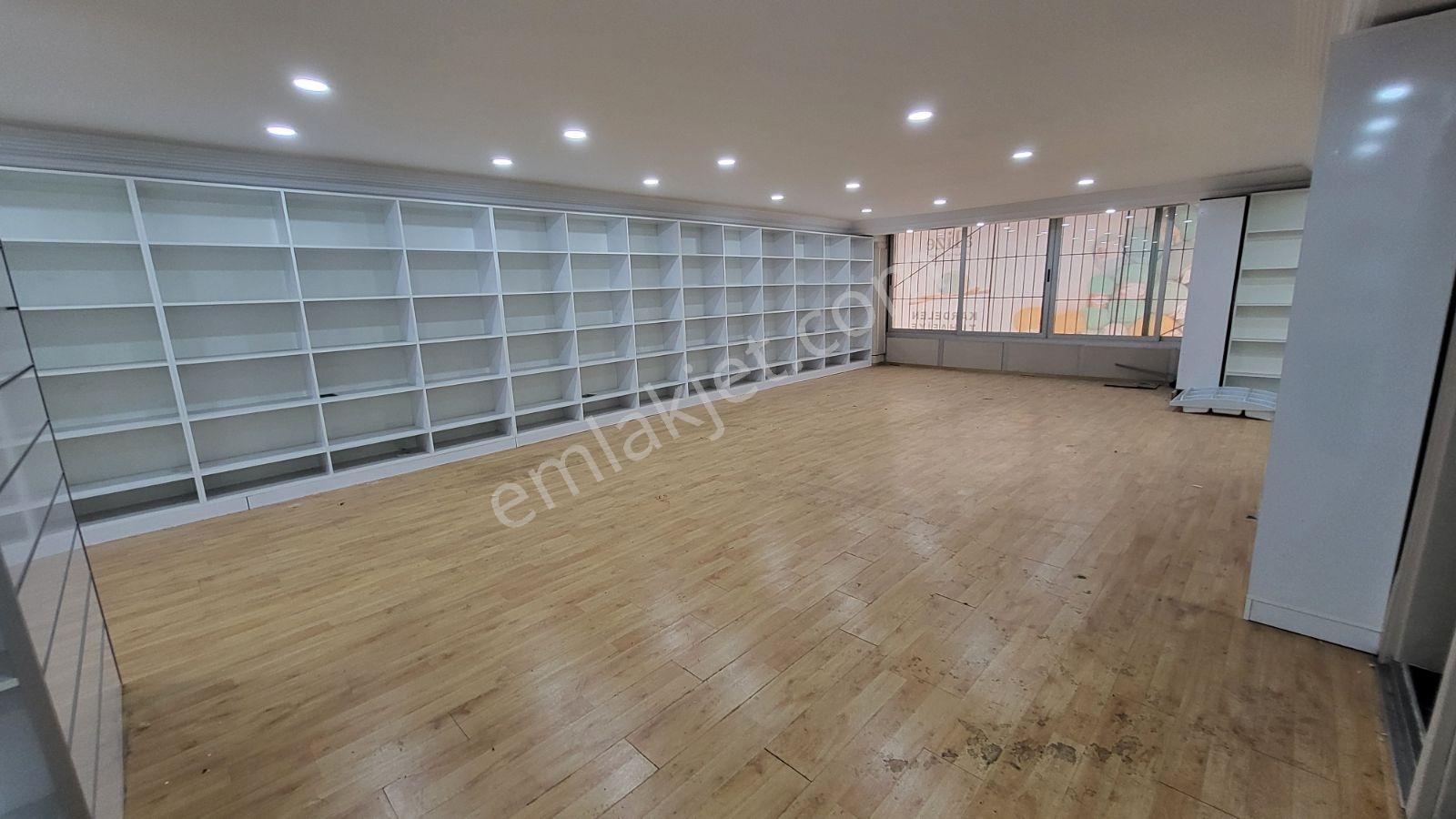 Antalya'nın Merkezinde 300m2 Dev Dükkan - Görsel 4