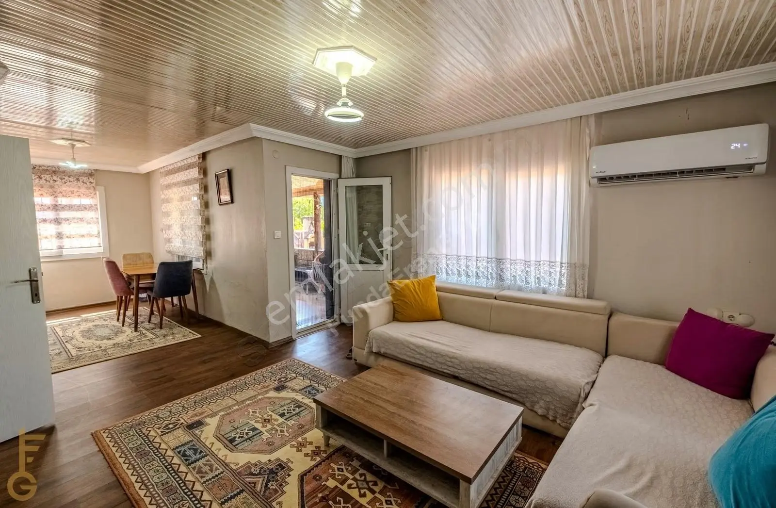 Yakaköy'de Müstakil Ev Ve 1471 M² Arsası - Görsel 3