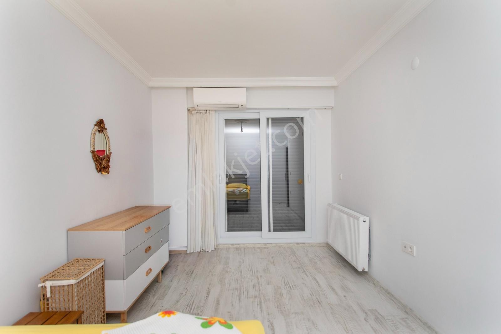 Foça Yenibağarası Havuzlu Site De Satılık 5+1 Dubleks - Görsel 23