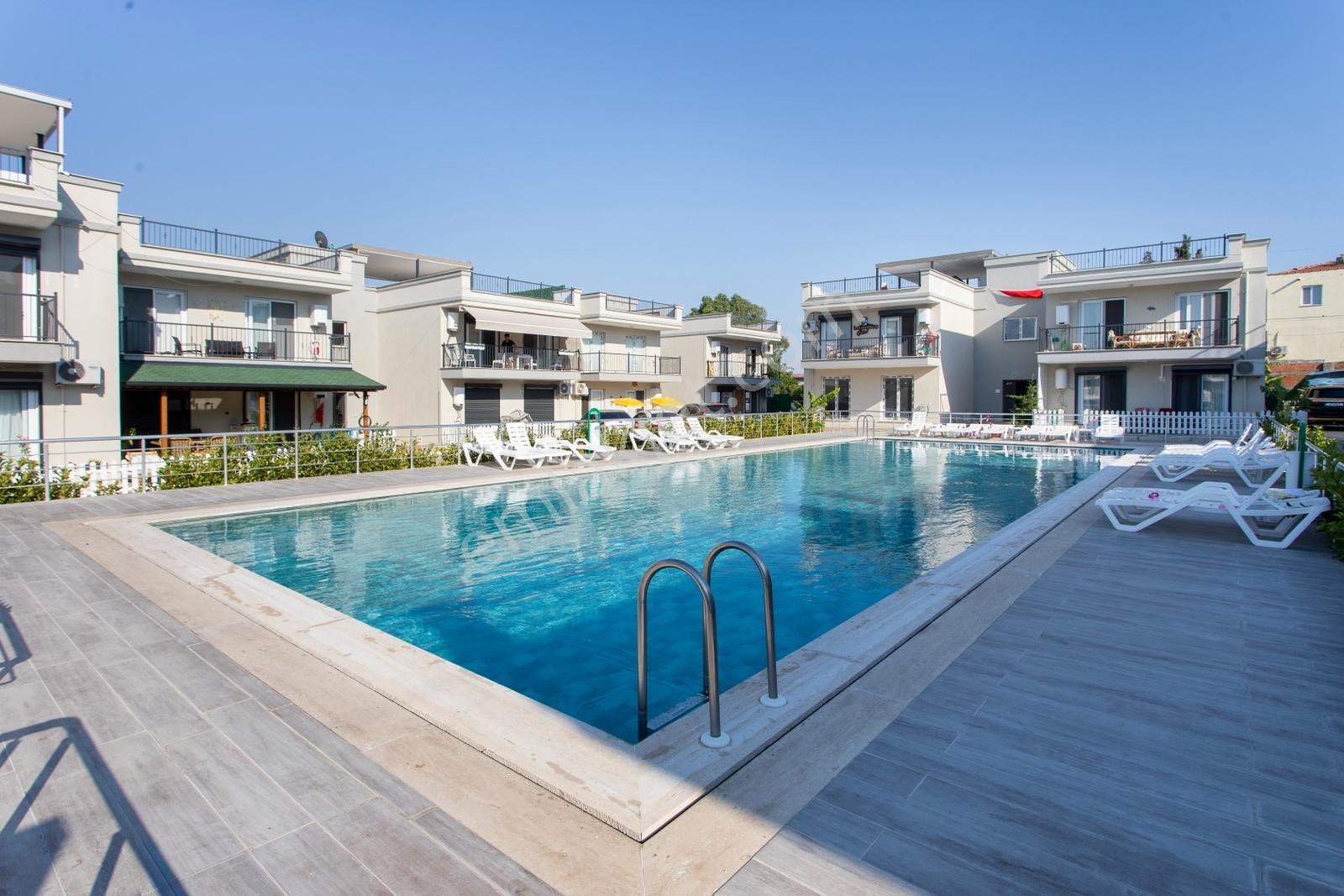 Foça Yenibağarası Havuzlu Site De Satılık 5+1 Dubleks - Görsel 35