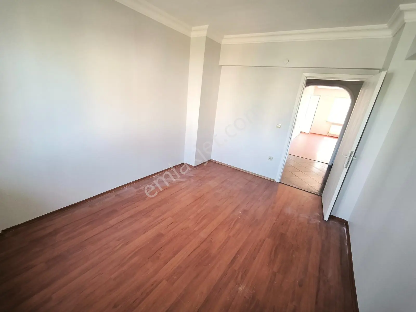 Okullar Bölgesinde Havuzlu Sitde Ayçadan Kiralık Geniş 3+1 Daire - Görsel 14