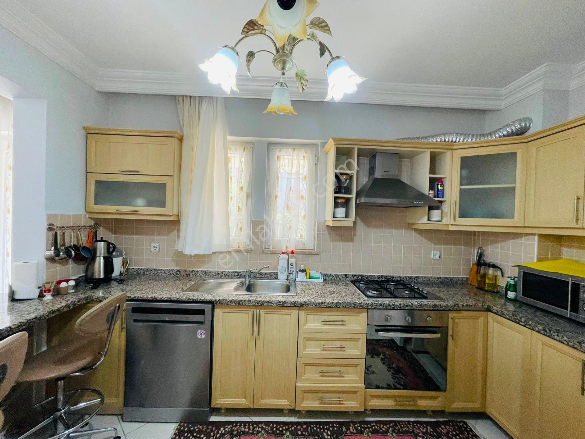 Goldhouse Dan Merkezi Lokasyonda Full Eşyalı Yüzme Havuzlu 3+1 Kiralık Daire - Görsel 12