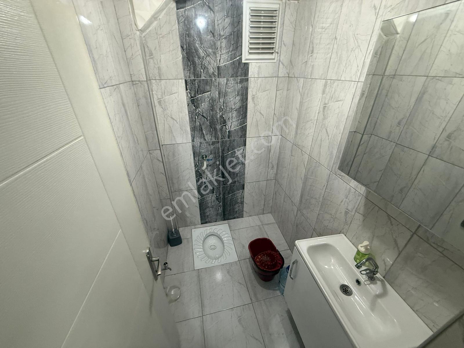 Tevfik Sağlam Caddesi Yakını 2+1 100m2 Lüx Yapılı Kiralık Daire - Görsel 24