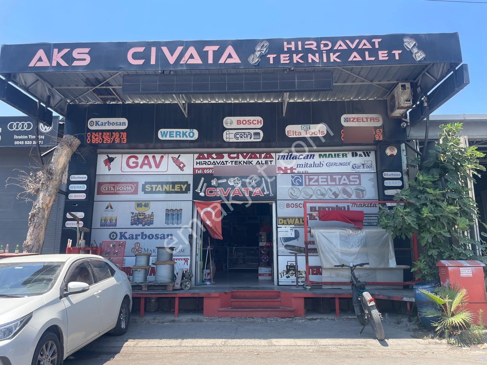 Akdeniz Sanayi'de 400 M² Devirlik 10 Yıllık Hırdavat Dükkanı