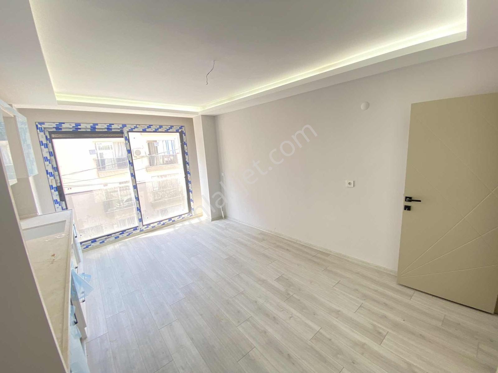 Akalından Arakat Asansörlü Otoparklı Oturuma Hazır 2+1 Sıfır - Görsel 13