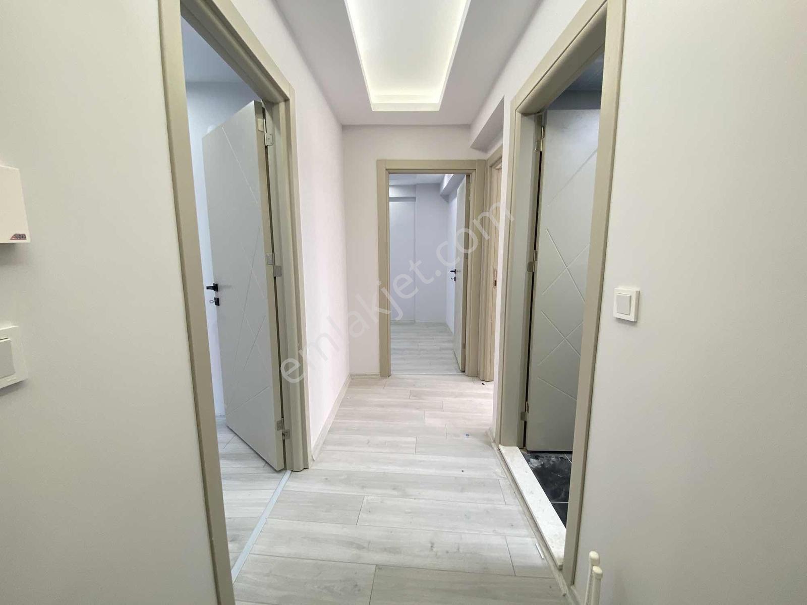 Akalından Arakat Asansörlü Otoparklı Oturuma Hazır 2+1 Sıfır - Görsel 29