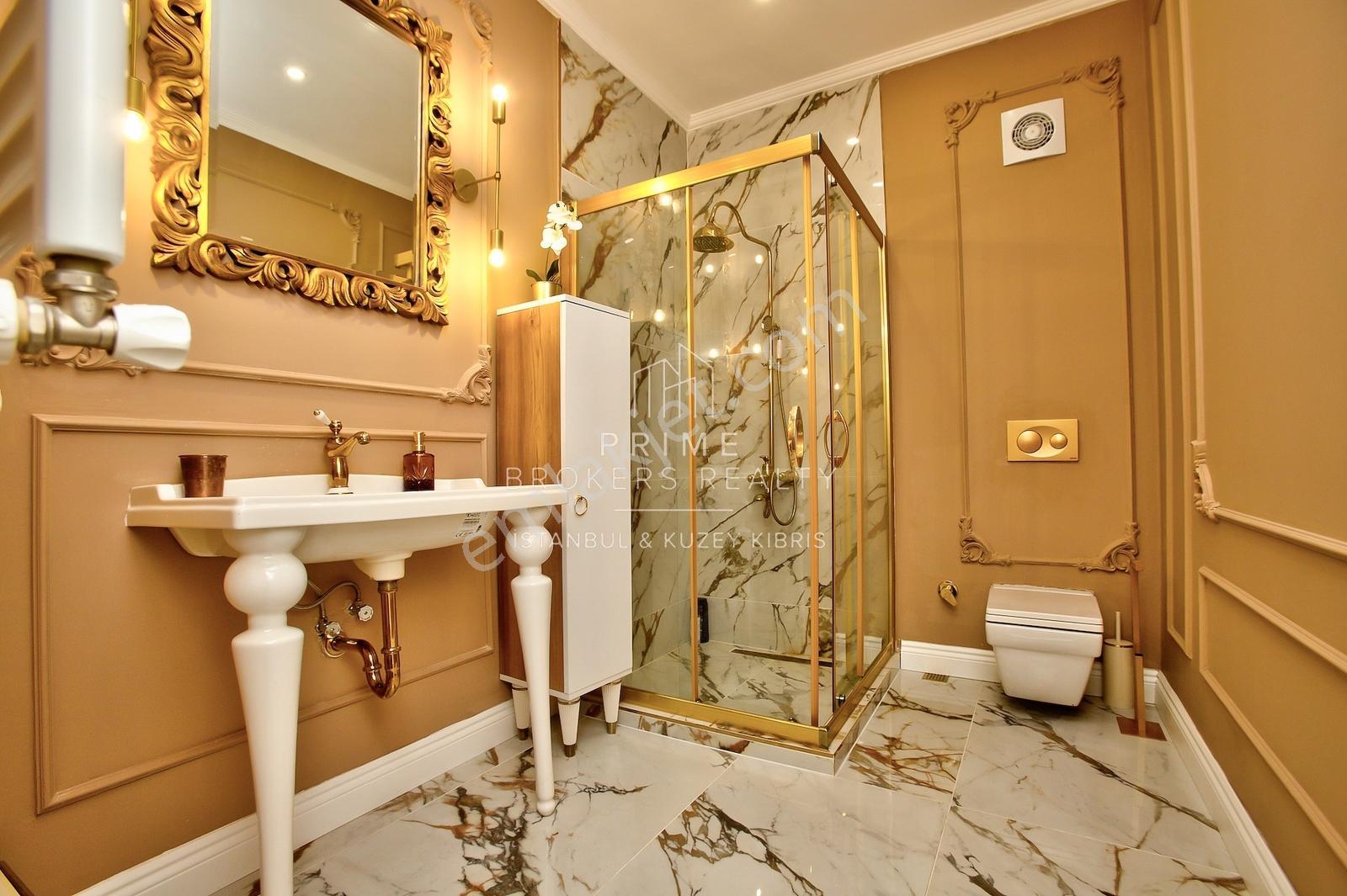 Cihangir'de Tarihi Dokuda Harika Restore Edilmiş Eşyalı Kiralık - Görsel 7