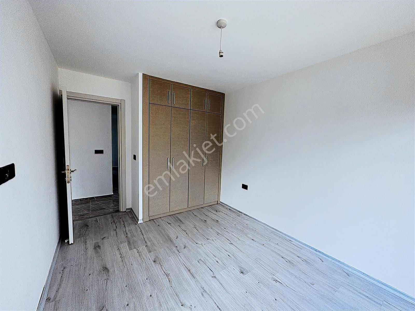 Kktc Girne Çatalköy Yeni Tamamlanmış Site İçerisinde 4+1 Villa - Görsel 29