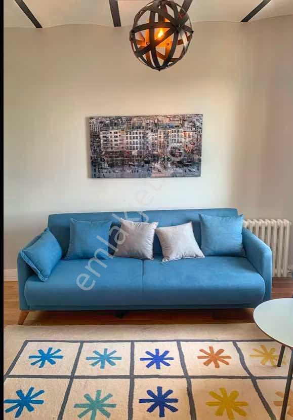 Galatada Muhteşem Manzaralı Teraslı Eşyalı Kiralık Daire !!! - Görsel 13