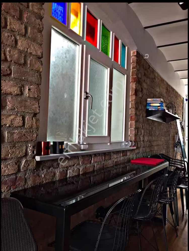 Galatada Muhteşem Manzaralı Teraslı Eşyalı Kiralık Daire !!! - Görsel 34