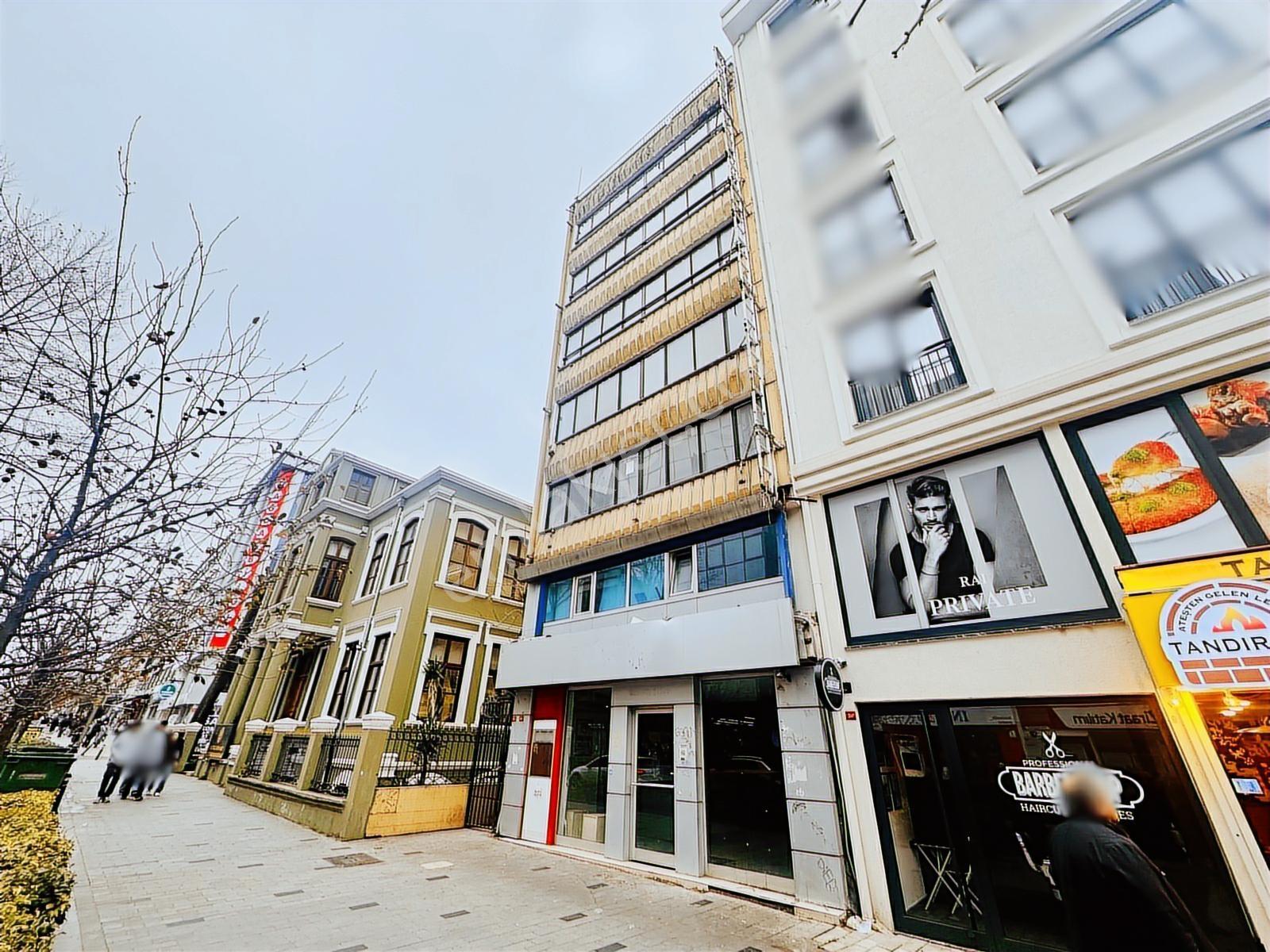 Bakırköy İstanbul Caddesinde Satılık Ticaret İmarlı Bina Arsası - Görsel 24